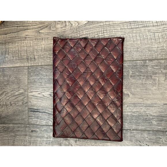 Vintage Women's Brown Intrecciato Leather Clutch - Picture 5 of 6